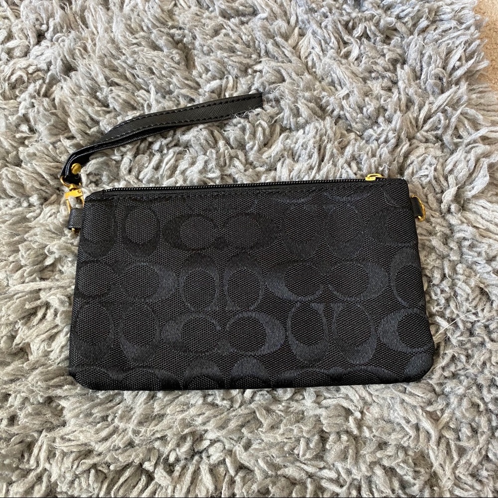 COACH wristlet never used